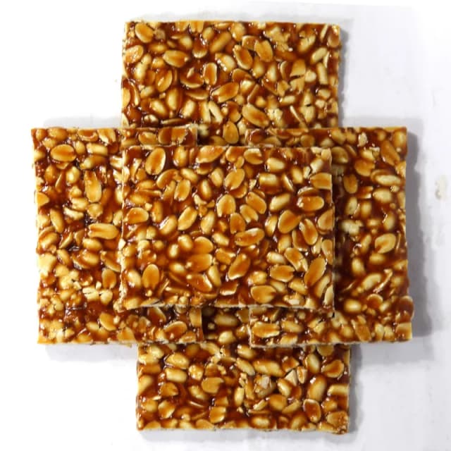 Tasty & Sweet Peanut Chikky Bar (Pack of 2) | Peanut With Jaggery Sweet | Kappalandi Mittayi