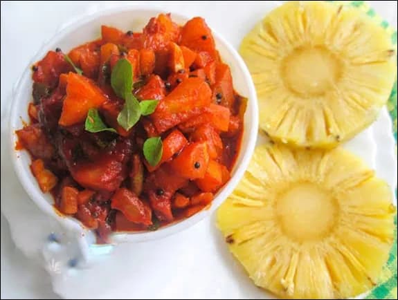 Lolu's Homemade Tasty & Spicy Kerala Style Pineapple Pickle (കൈതച്ചക്ക അച്ചാർ) - 250 g | Nadan Pineapple Achar | Kaythachakka Pickle