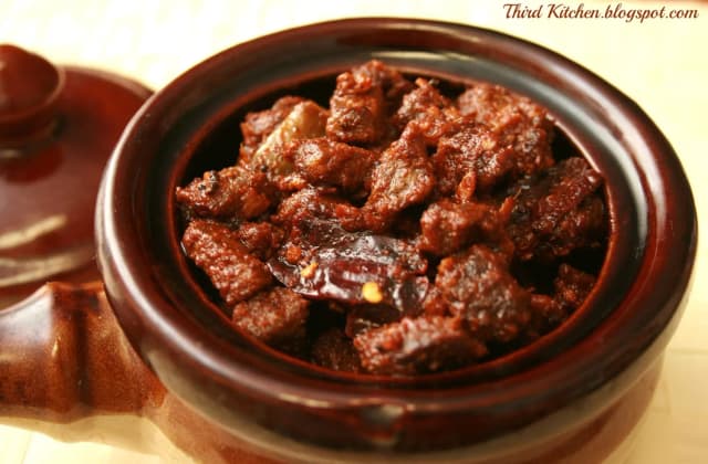 Lilly's Products Kerala Style Homemade Beef Pickle (ബീഫ് അച്ചാർ) -  100 g, 250 g, 500 g, 1 Kg | Nadan Beef Achar | Non-Veg Pickle