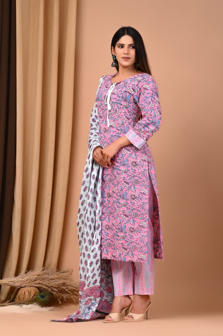 Cotton on sale churidar set