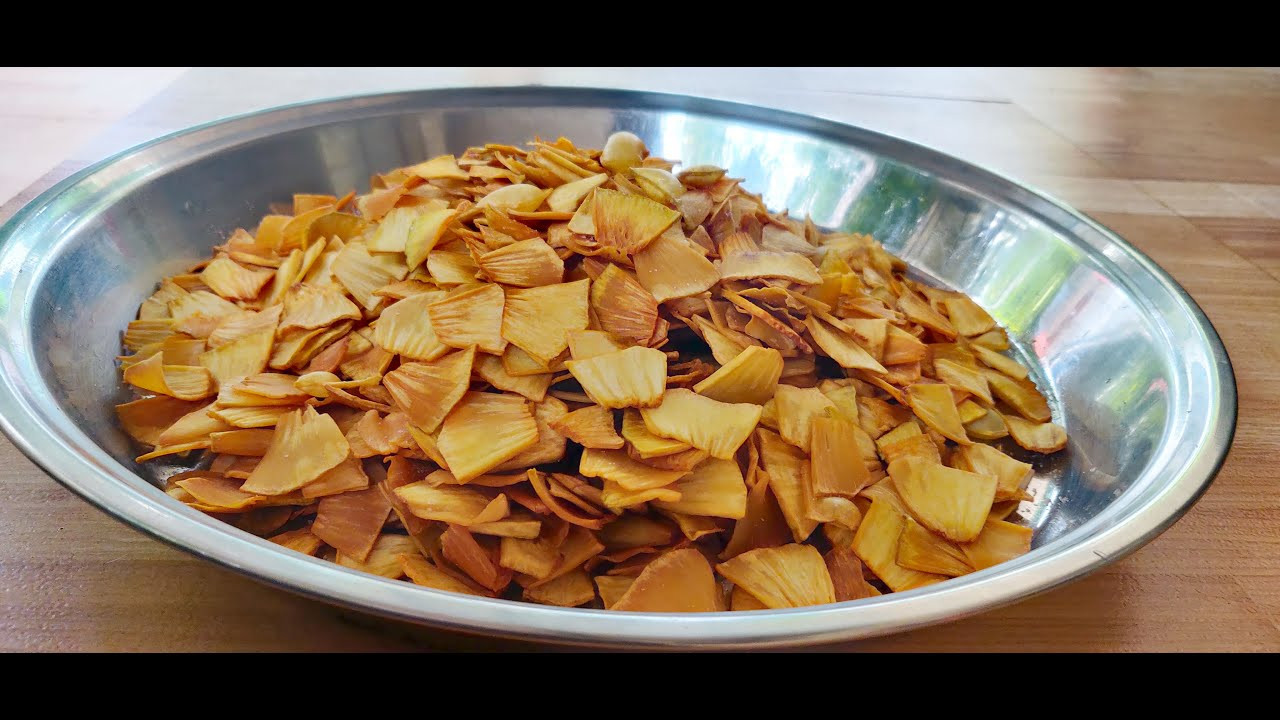 Kerala Special Homemade Fresh Fried Salty Crunchy Non Spicy Kadachakka Chips/Varuthathu (കടച്ചക്ക വറുത്തത്) | Breadfruit Chips