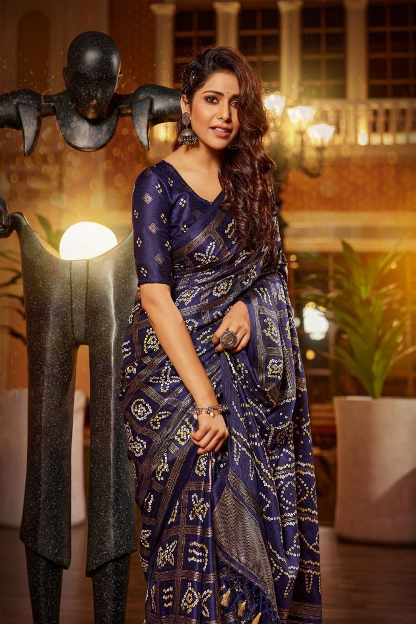 Navy Blue Lichi Silk Saree with Beautiful Designs on Pallu - Monastoor-  Indian ethnical dress collections with more than 1500+ fashionable indian  traditional dresses and ethnical jewelleries.