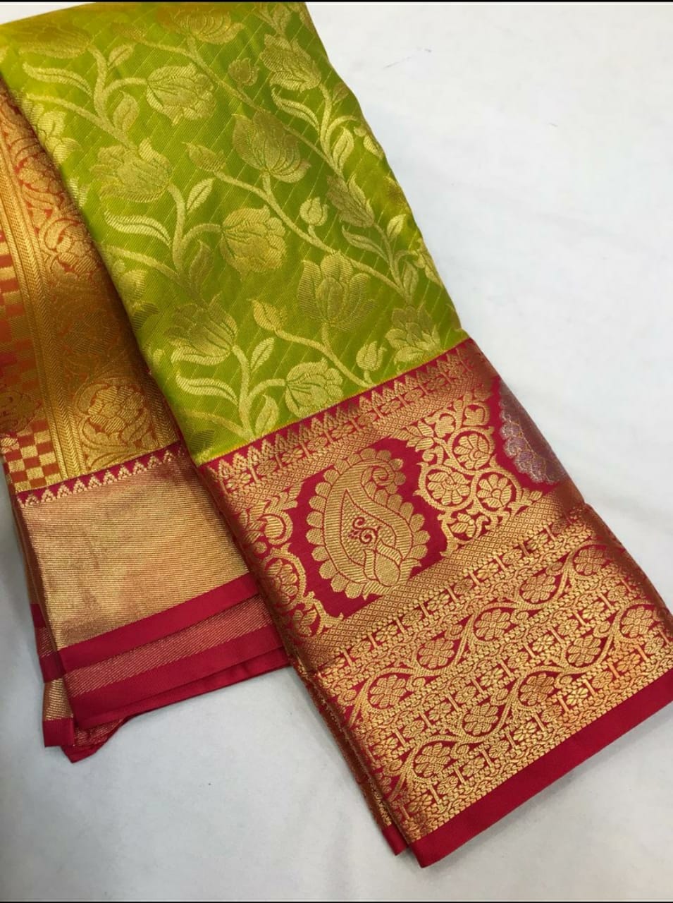ELC  Korvai semi silk soft textured silk saree