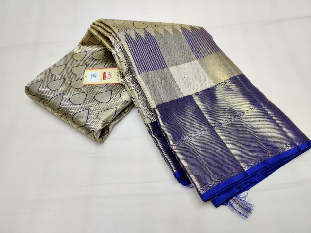 ELC Weddig silk  saree with two gram gold Zari border